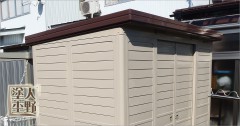 富山県高岡市　住宅塗り替え スチール製物置の仕上げ塗装